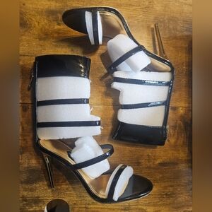 Jessica Rich 37 EU 6.5 US Stiletto Sandals Goddess Back-Zipper Patent Leather
